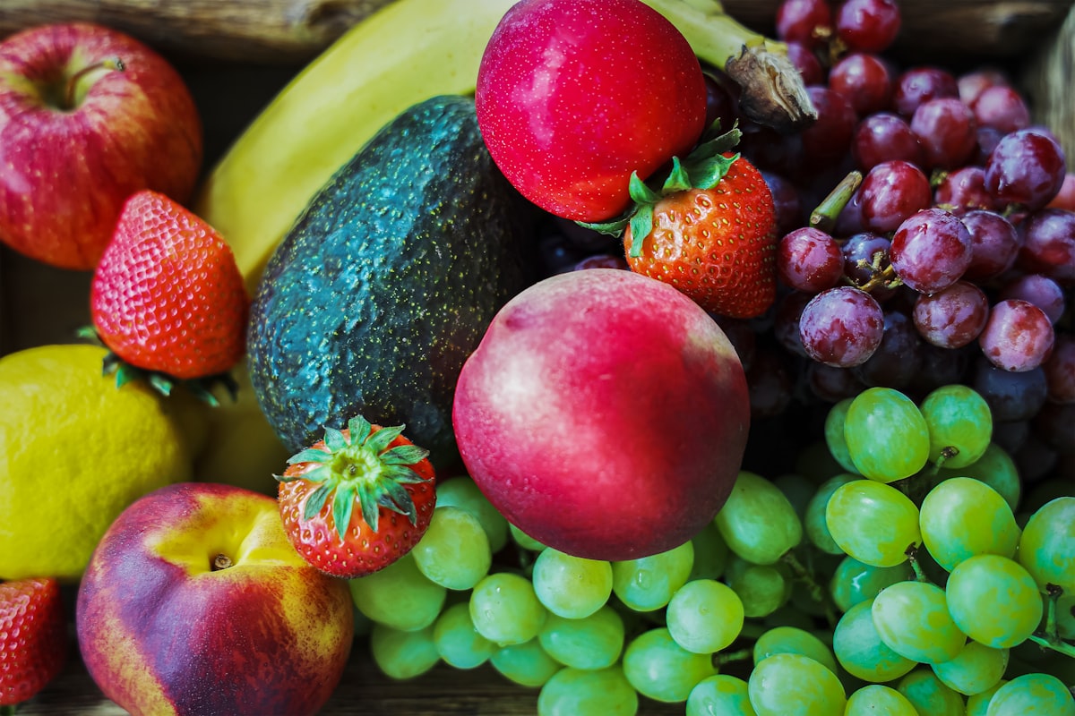 Alimentos antioxidantes y bayas naturales
